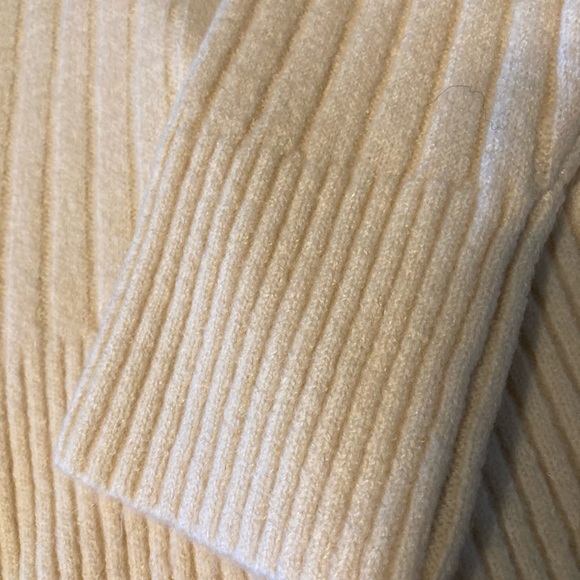 Sophie Rue Mock Neck Women’s Sweater - Picture 3 of 8